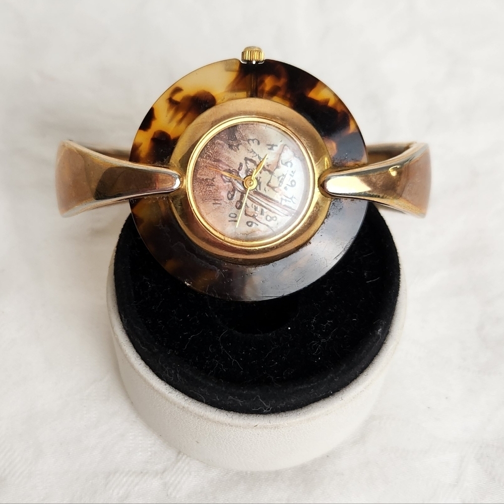 Vintage Focus Ladies Wrist Watch